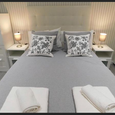 Lar De San Xulian Apartment Pontevedra Bagian luar foto